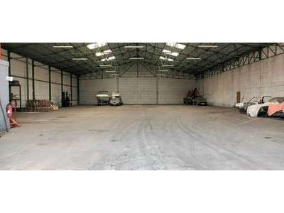 Location Locaux d'activités - Entrepôts à Sandouville