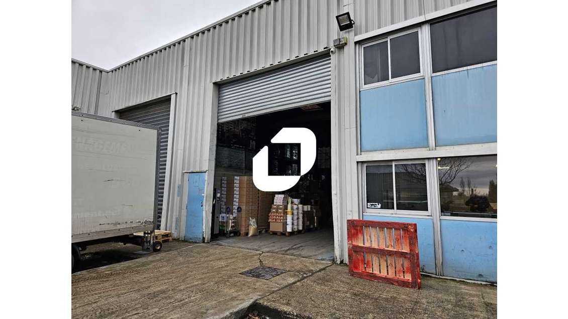 A louer Local d'activité 2366m² Sarcelles
