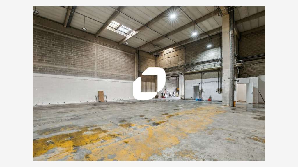 A louer Local d'activité 1057m² Sarcelles