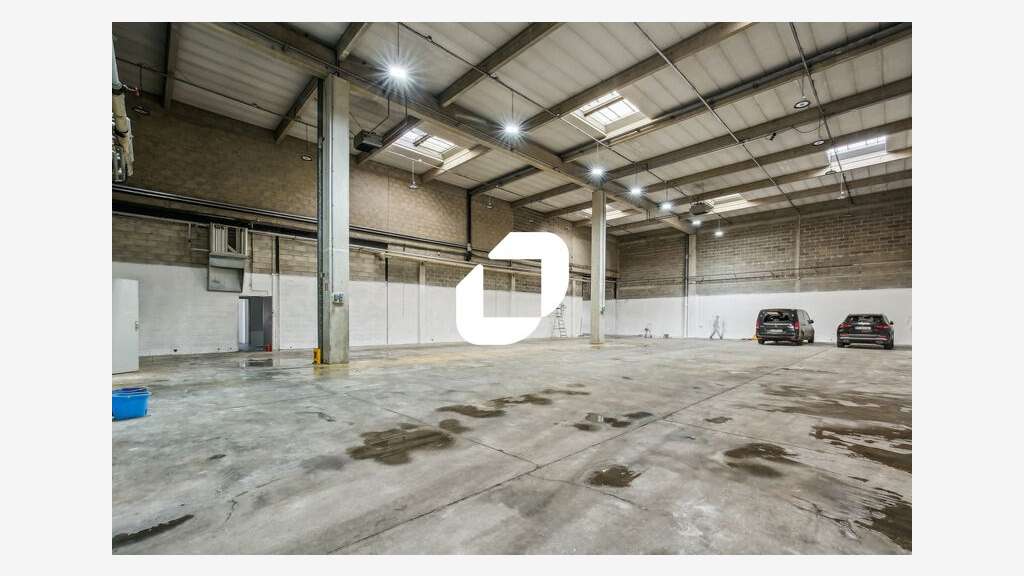 A louer Local d'activité 1057m² Sarcelles