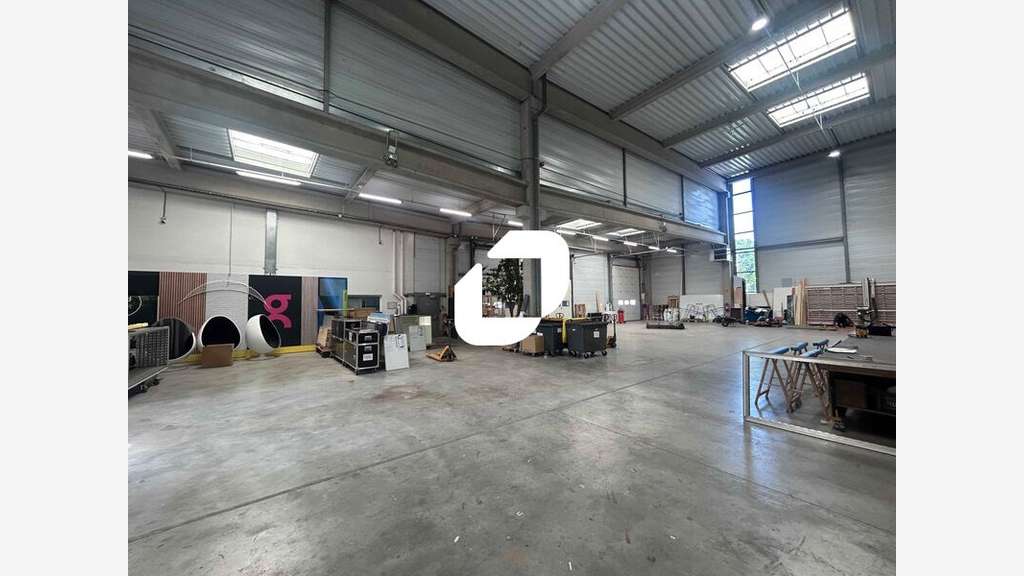 A louer Local d'activité 3087m² Sartrouville