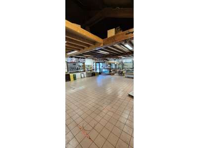 Location Locaux d'activités - Entrepôts à Sassenage