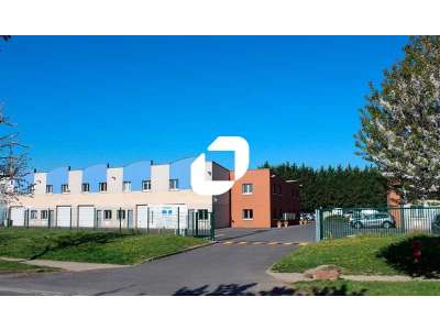 Location Locaux d'activités - Entrepôts à Savigny-le-Temple