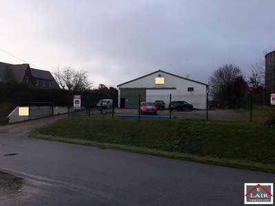 A louer local d'activité 170m² terrain 1900m² Sées