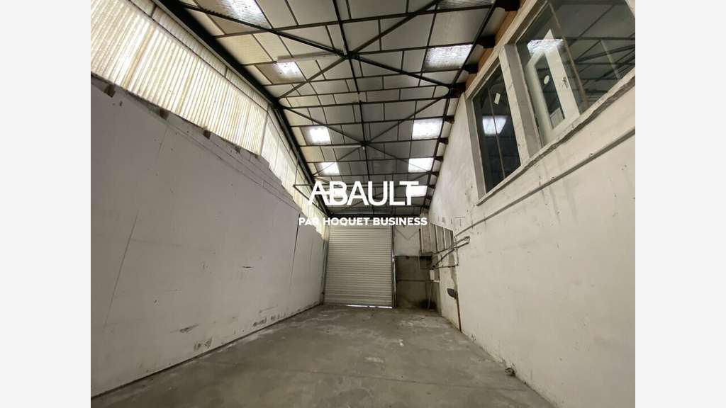 SEILH - LOCAL D'ACTIVITE à louer