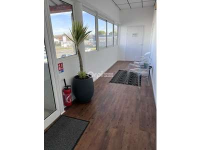 Location Locaux commerciaux - Boutiques à Serres-Castet