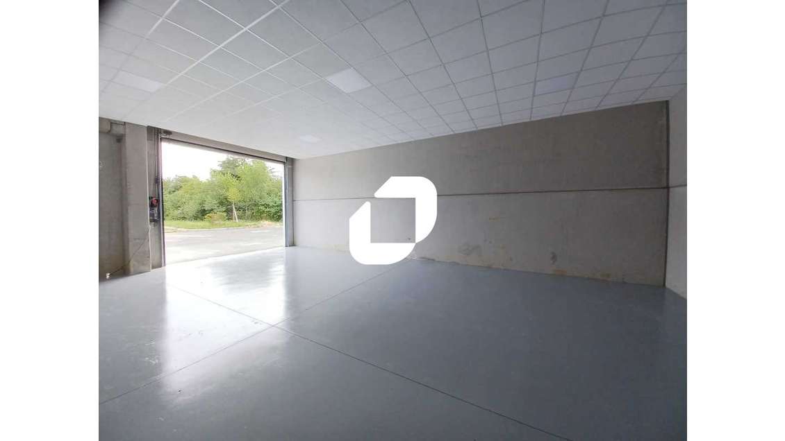A louer Local d'activité 207m² Serris
