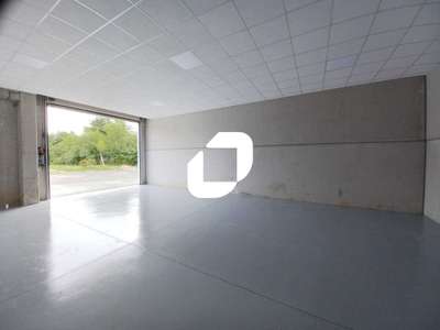 Location Locaux d'activités - Entrepôts à Serris
