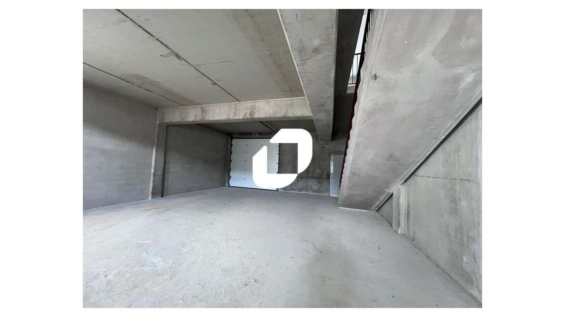 A louer Local d'activité 258m² Serris