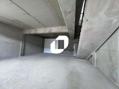 Location Locaux d'activités - Entrepôts à Serris