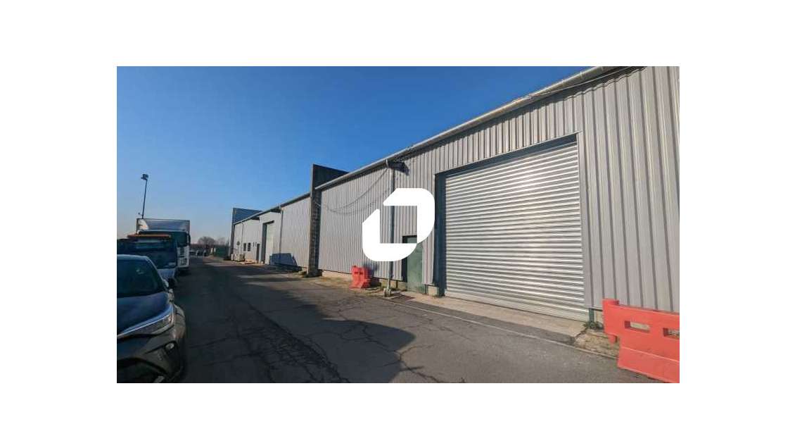 A louer Local d'activité 1100m² Servon