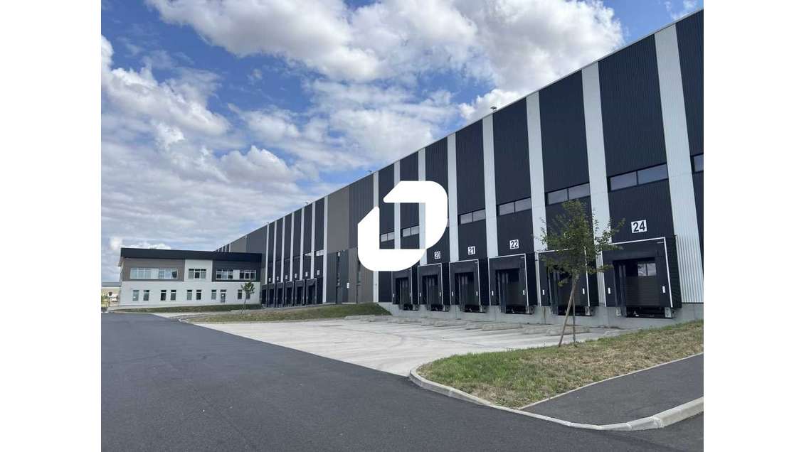 A louer Local d'activité 6332m² Servon