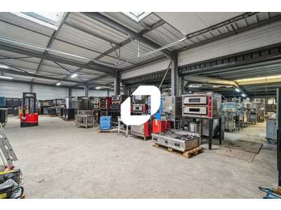 Location Locaux d'activités - Entrepôts à Sevran