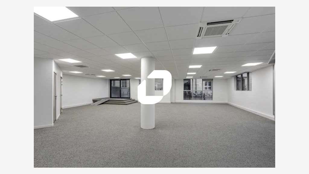 A louer Local d'activité 147m² Sevres