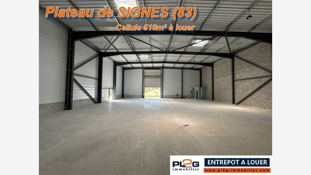 Entrepôt de 1360m² à louer Parc d'Activités Signes