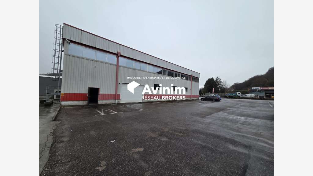 Location local d'activité 1000m² Grand Épagny