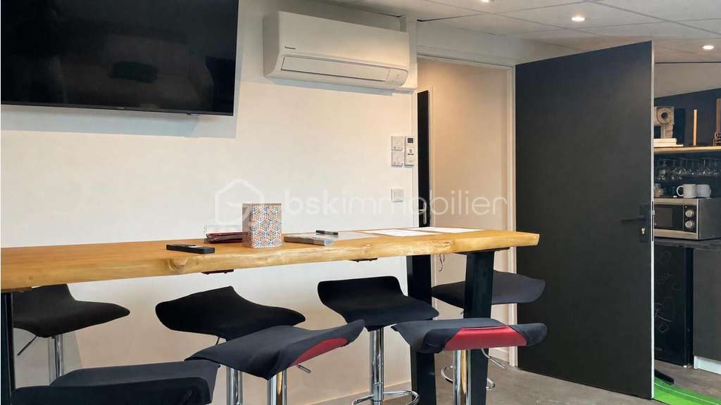 Loue local professionnel 65m² à Sillingy (74330)