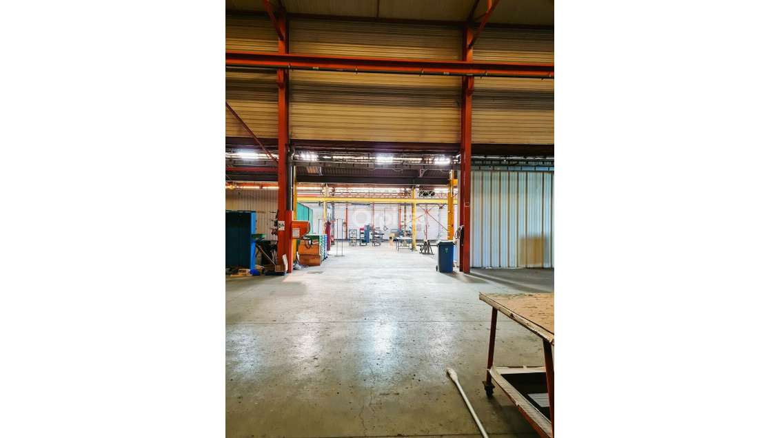 Entrepôt 460m² divisible à louer sur Soissons 