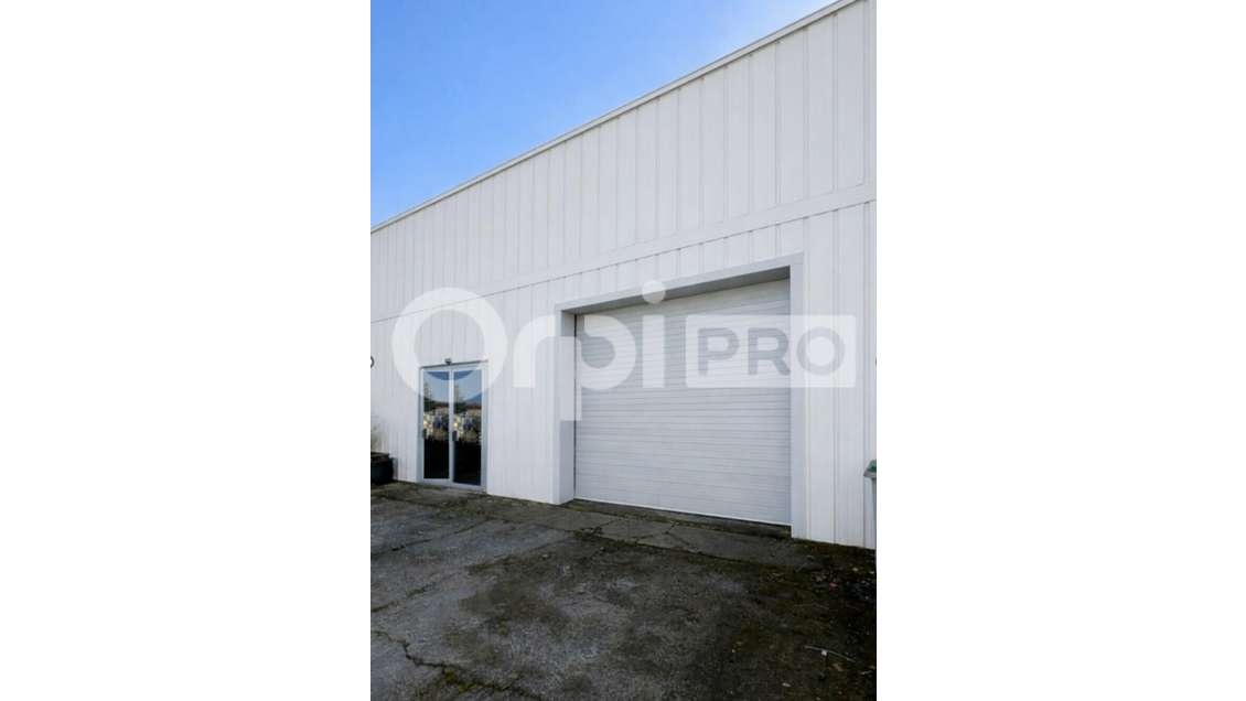 Local d'activité 165m² à louer en ZI sur Soissons