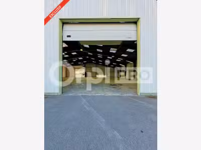 Entrepôt 600m² à louer ZI Villeneuve St Germain
