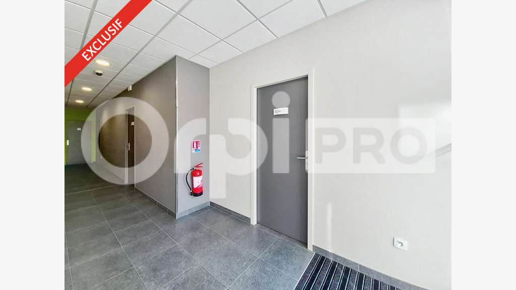 A louer local pro 150m² Soissons périphérie centre