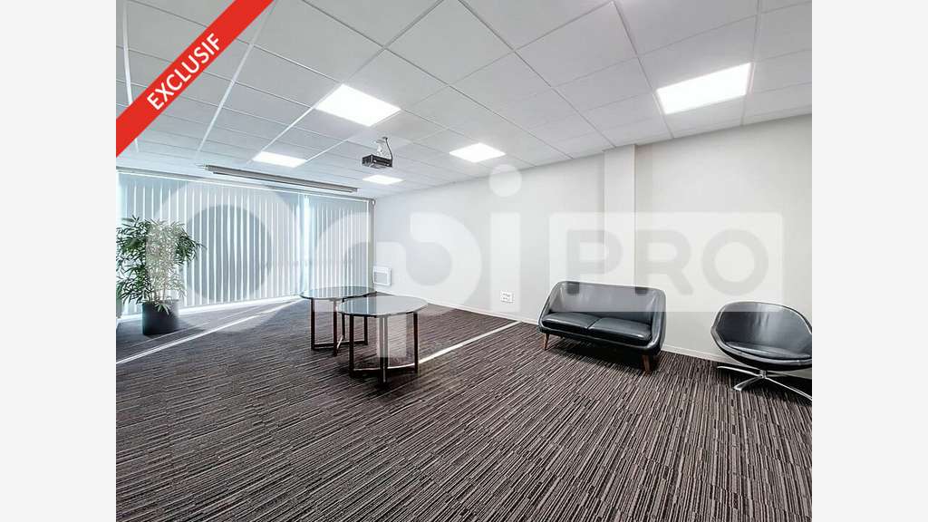 A louer local pro 150m² Soissons périphérie centre