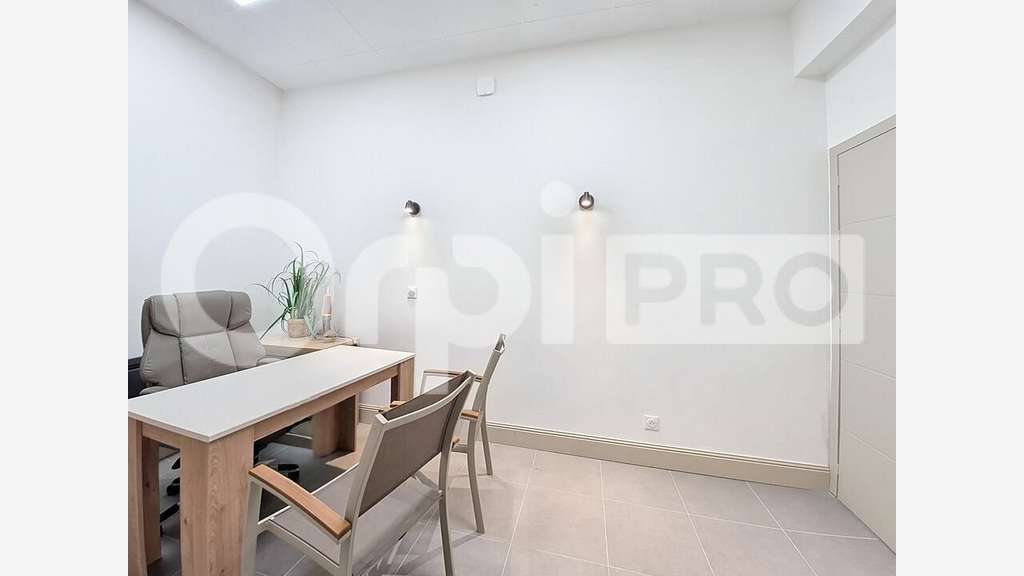 A louer bureau rénové de 40m² à Soissons