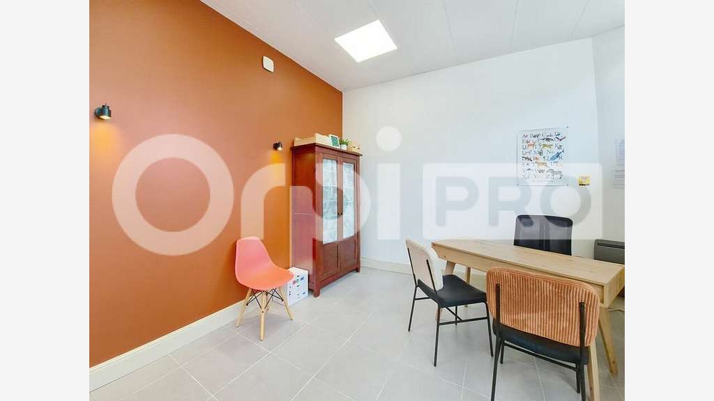 A louer bureau rénové de 40m² à Soissons