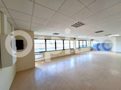 Bureaux de 36 à 102m² à louer dans le 02