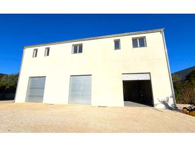 Location Locaux d'activités - Entrepôts à Solliès-Pont