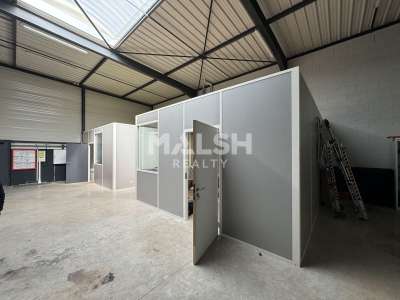 Locaux d'activité 218m² à louer à Sorbiers