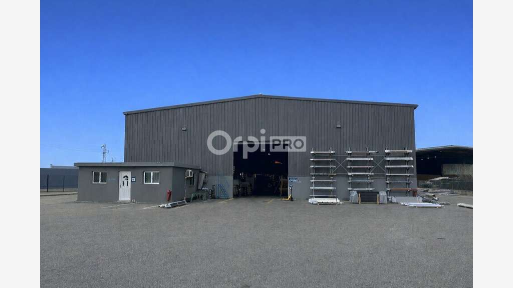 Entrepôt de stockage 500m² à louer à Sorgues