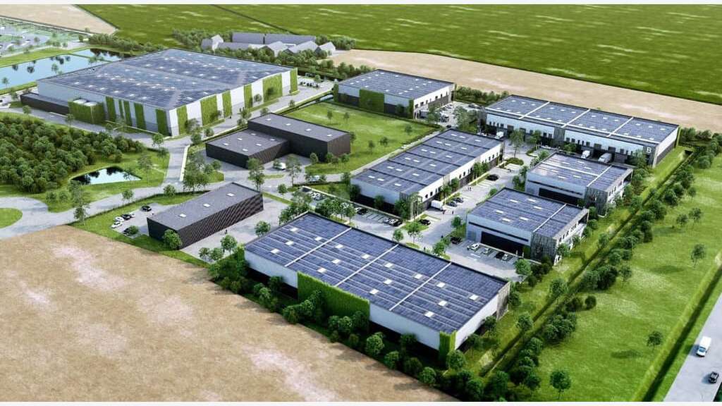 À louer – Locaux d'activités de 471 à 4 050 m² à S