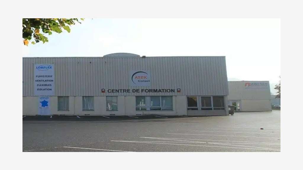À louer – Entrepôt de 436 m² à Sotte