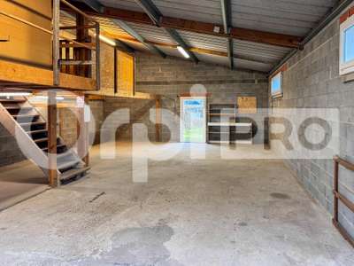 Local d'activité 88m² avec terrain à Soustons