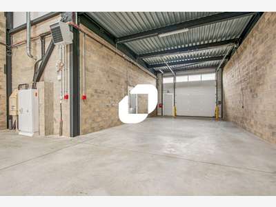 A louer Local d'activité 383m² Stains