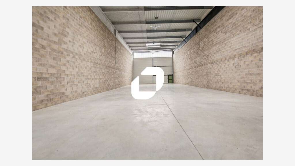 A louer Local d'activité 383m² Stains