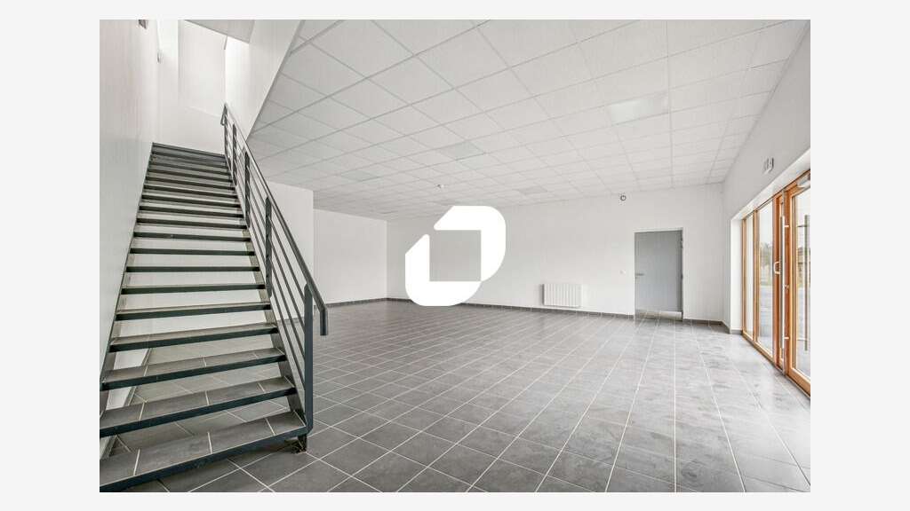 A louer Local d'activité 778m² Stains