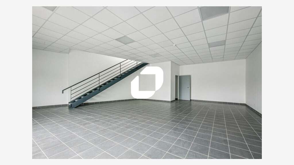 A louer Local d'activité 778m² Stains