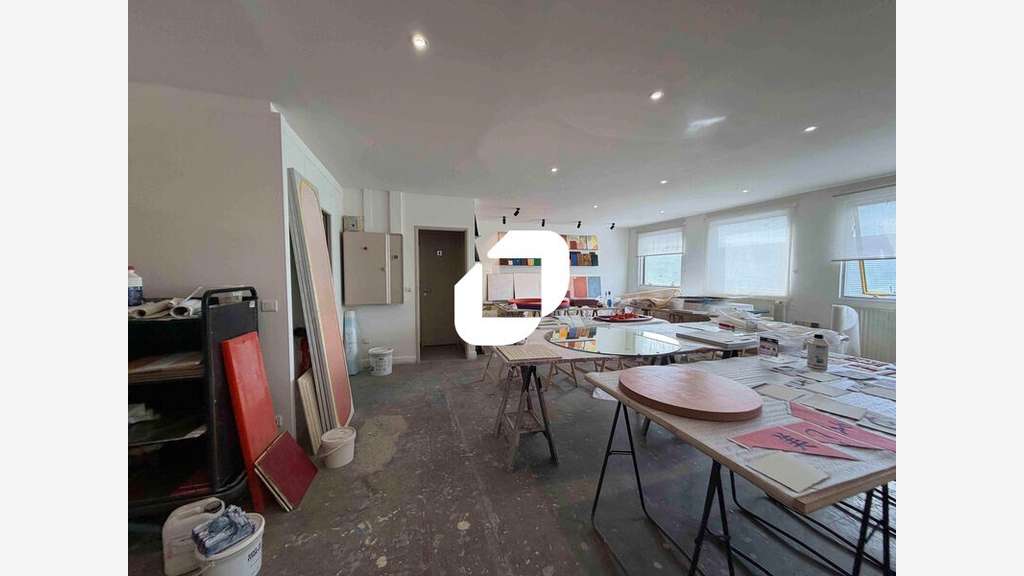 A louer Local d'activité 310m² Stains