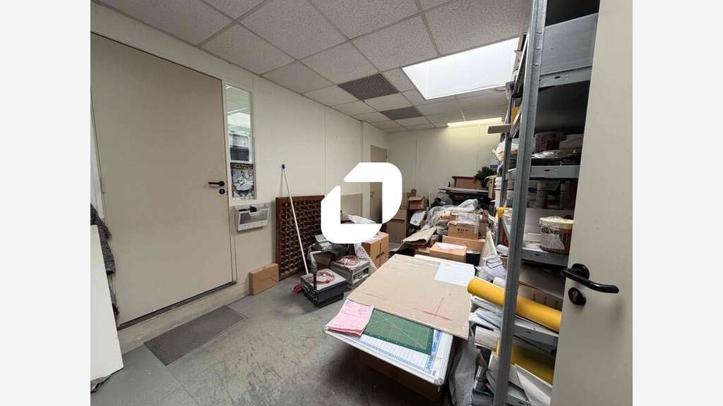 A louer Local d'activité 310m² Stains