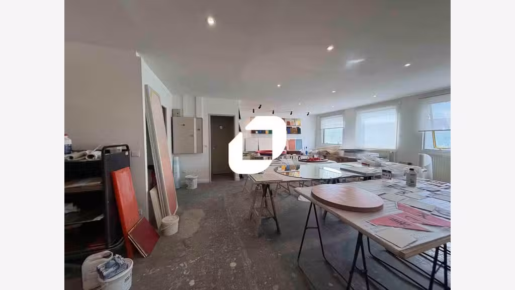 A louer Local d'activité 310m² Stains