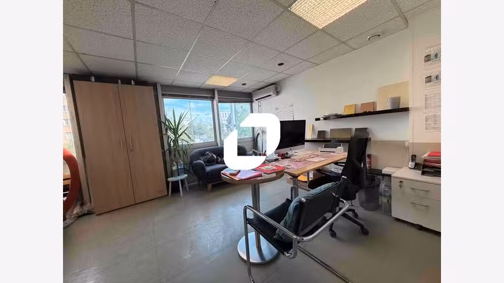A louer Local d'activité 310m² Stains