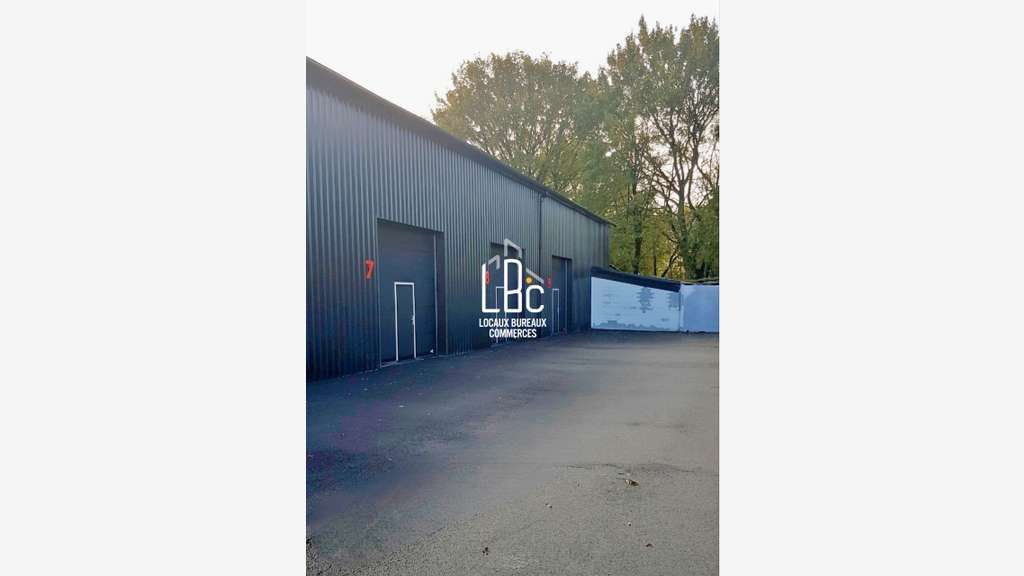 A louer local activités de 145m² à Sucé-sur-Erdre