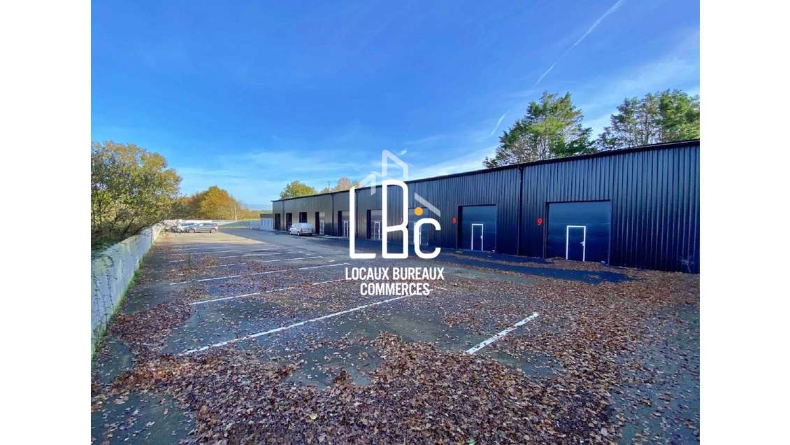 A louer local activités de 145m² à Sucé-sur-Erdre