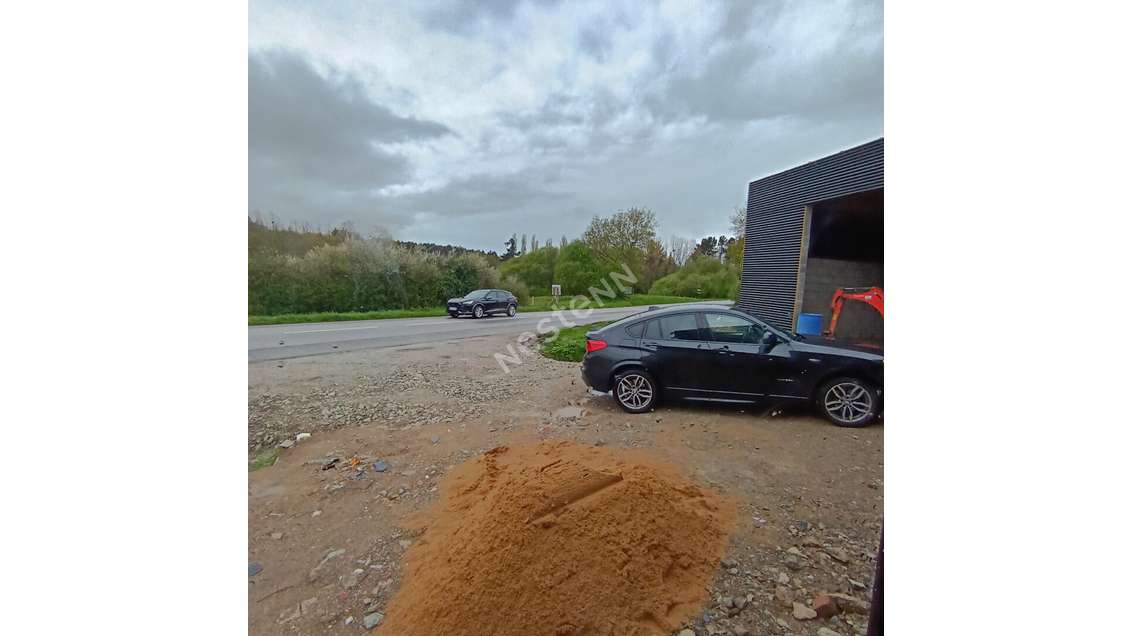A louer local d'activités 150m² à Surzur RN 165