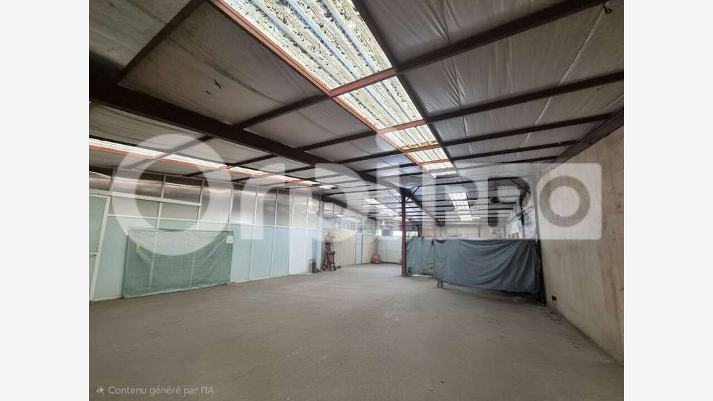 Local d'activité 195m² à louer à 3mn de Reims