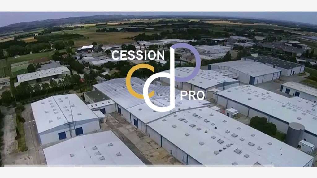 Local d'activité 2297m² + bureau à louer Tarascon