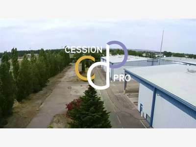 LOCAL D'ACTIVITÉ OU DE STOCKAGE DE 3 753 M² À LO