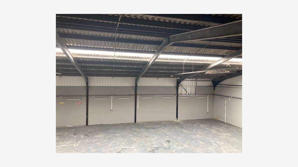 Local d'activité 730m² à louer ZI Tarnos A63